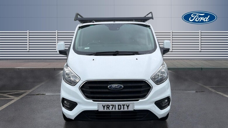 Ford Transit Custom 300 L2 Diesel Fwd 2.0 EcoBlue 130ps Low Roof Limited Van